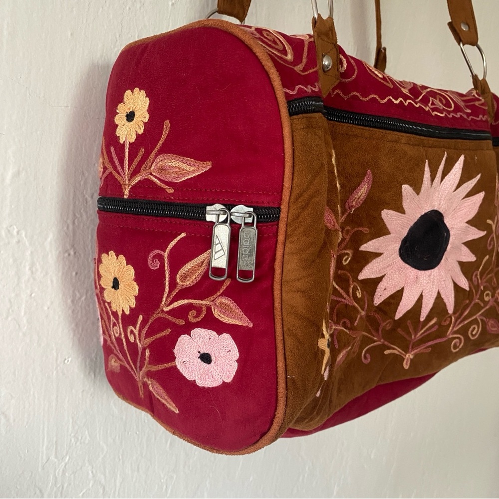 RARE Vintage Adidas Embroidered Faux Suede Travel Duffel Bag - Picture 8 of 14